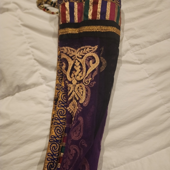 Indian lehenga set - Picture 6 of 10